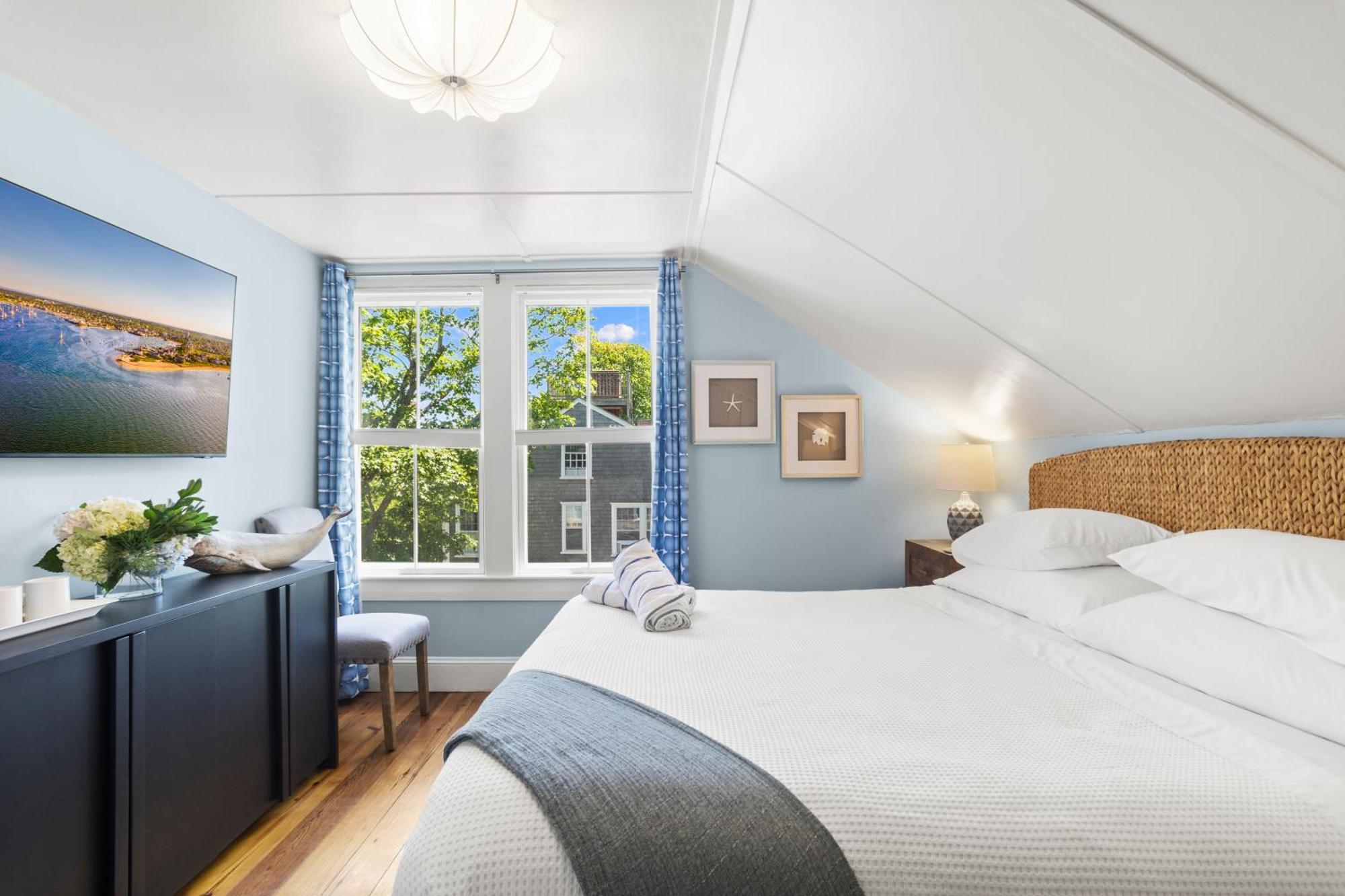 Carlisle House Inn Нантакет Екстер'єр фото